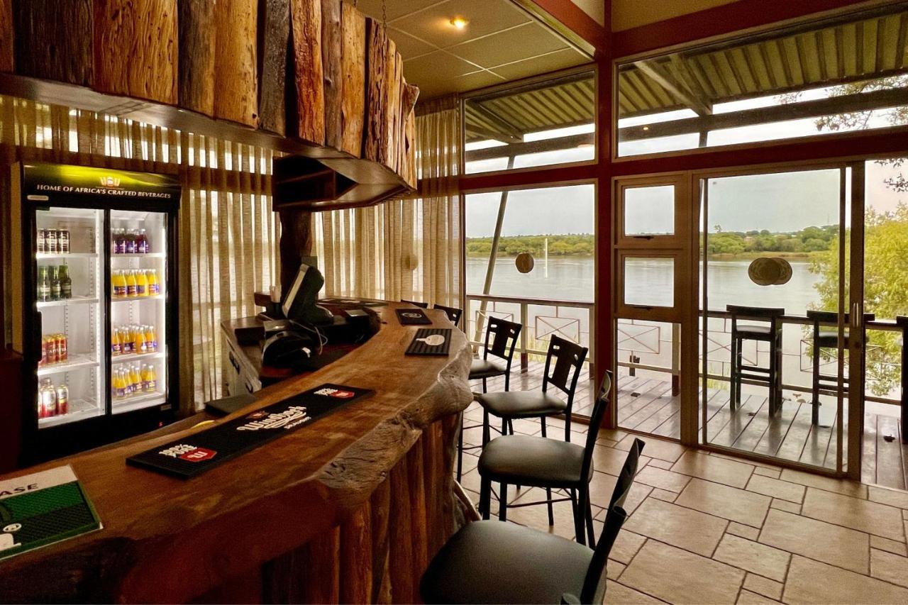 普罗蒂亚酒赞比西河酒店 Katima Mulilo 外观 照片